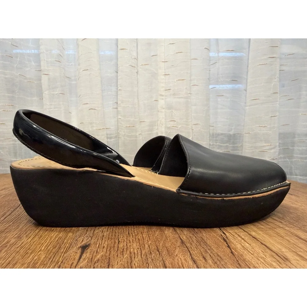 Reaction Kenneth Cole Fine Glass Black Faux Leather Slingback Platform Sandals 7